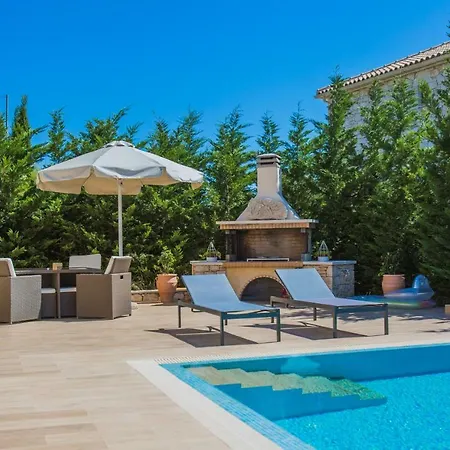 Al Fam Villas Villa Volímai