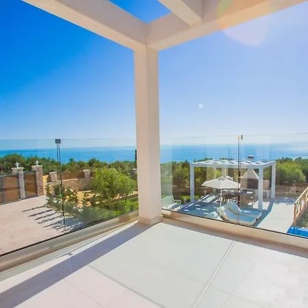 Al Fam Villas Villa Volímai