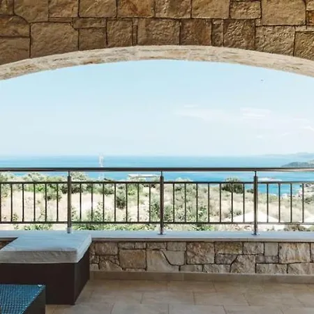 Al Fam Villas Volímai